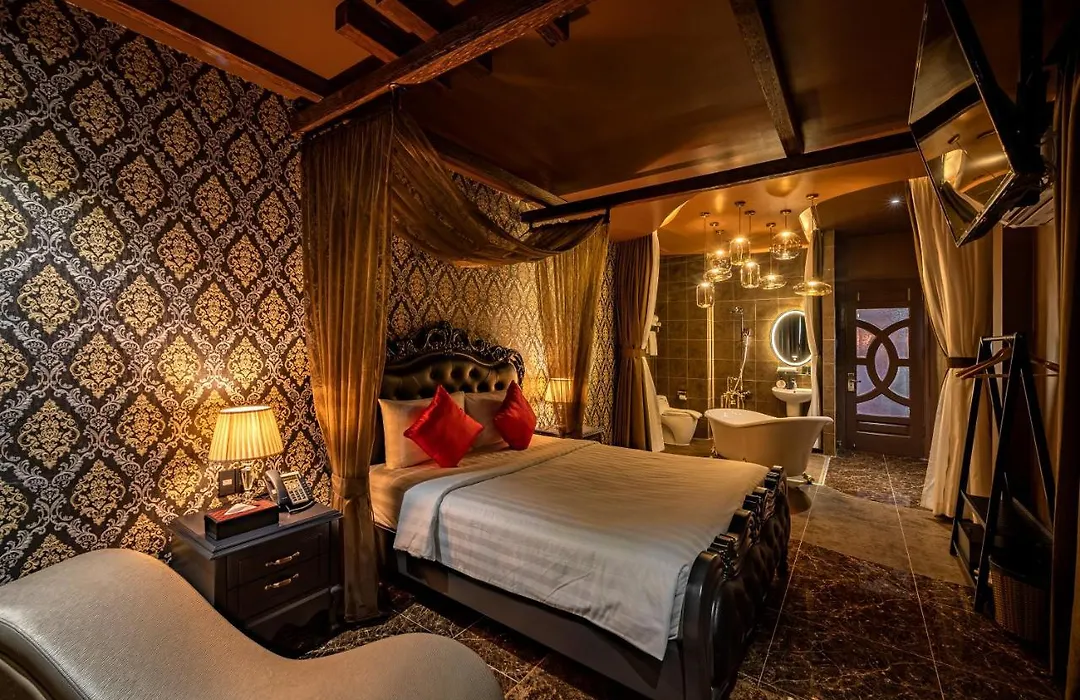 Me Gustas - Love Hotel-1